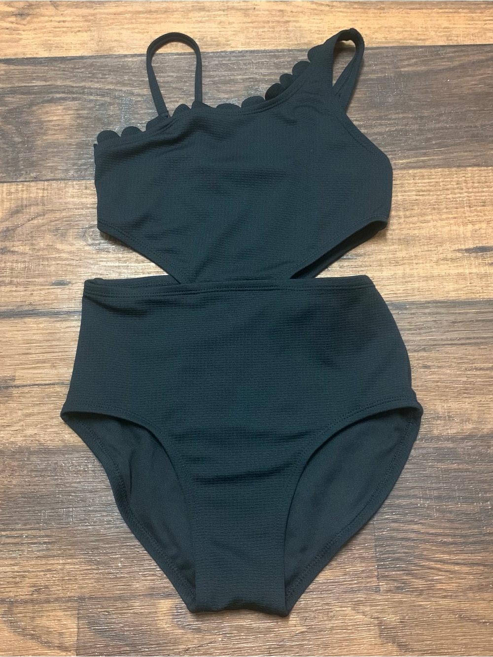 ART CLASS Girl’s Black Swimsuit Size M 8